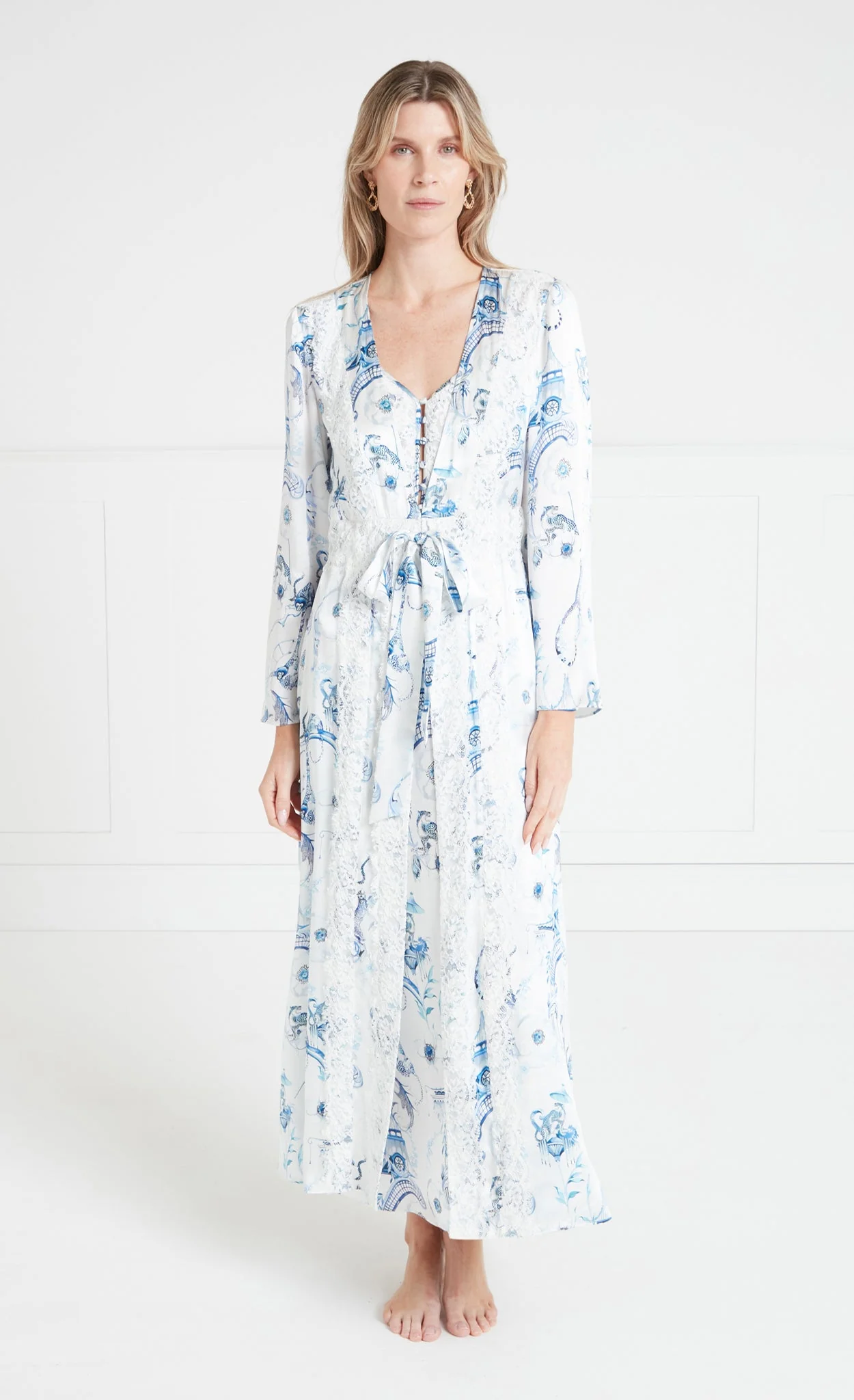 Aphrodite Robe - White & Blue Euphoria - Image 3