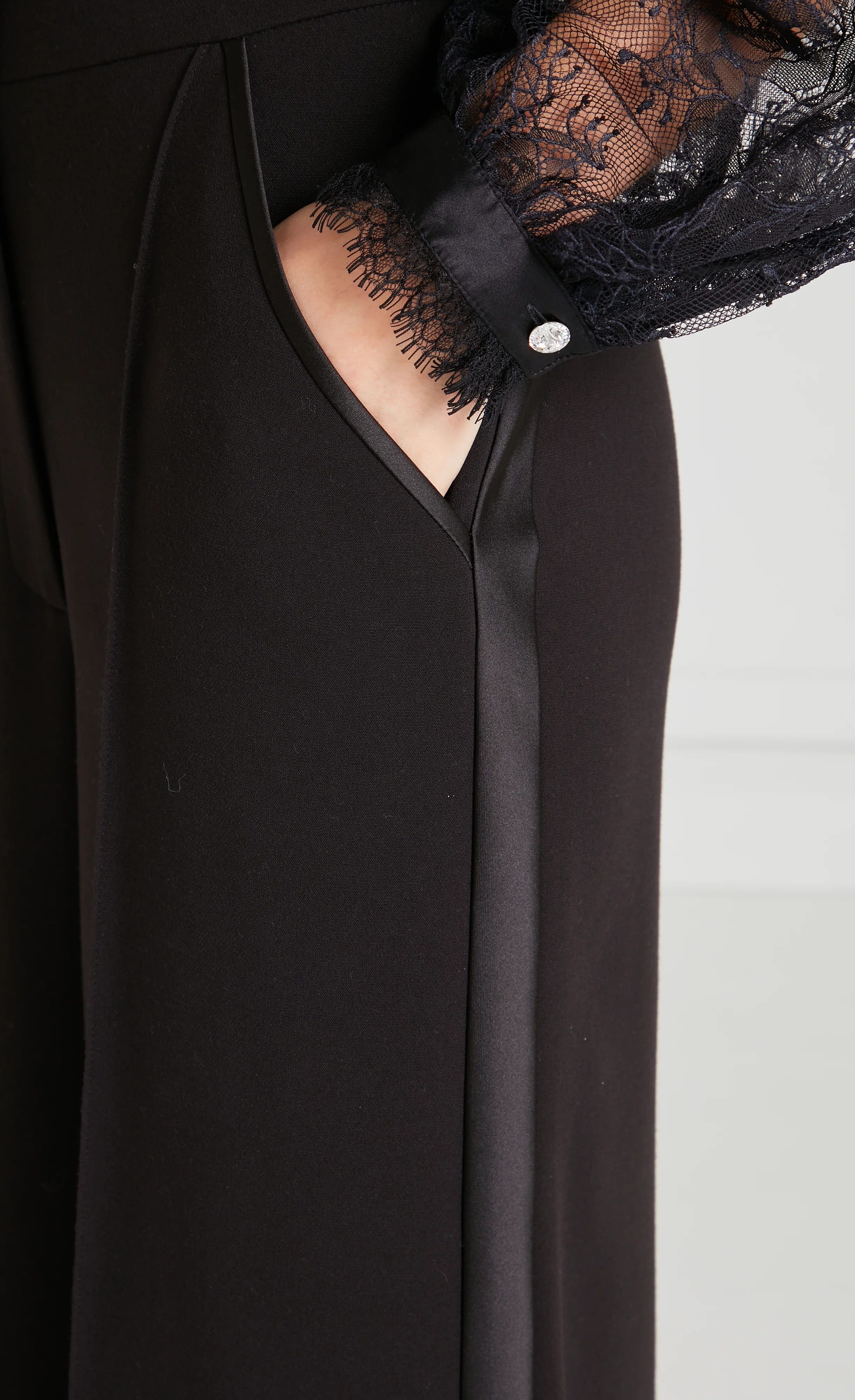 Conqueror Trousers - Black - Image 5