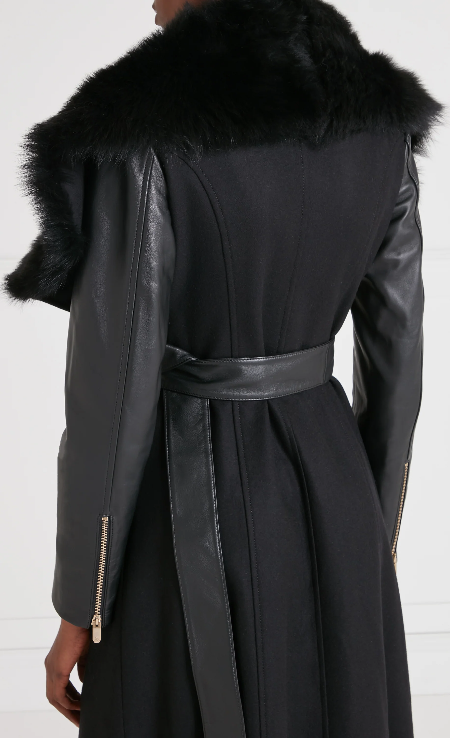 Sovereign Coat - Black - Image 6