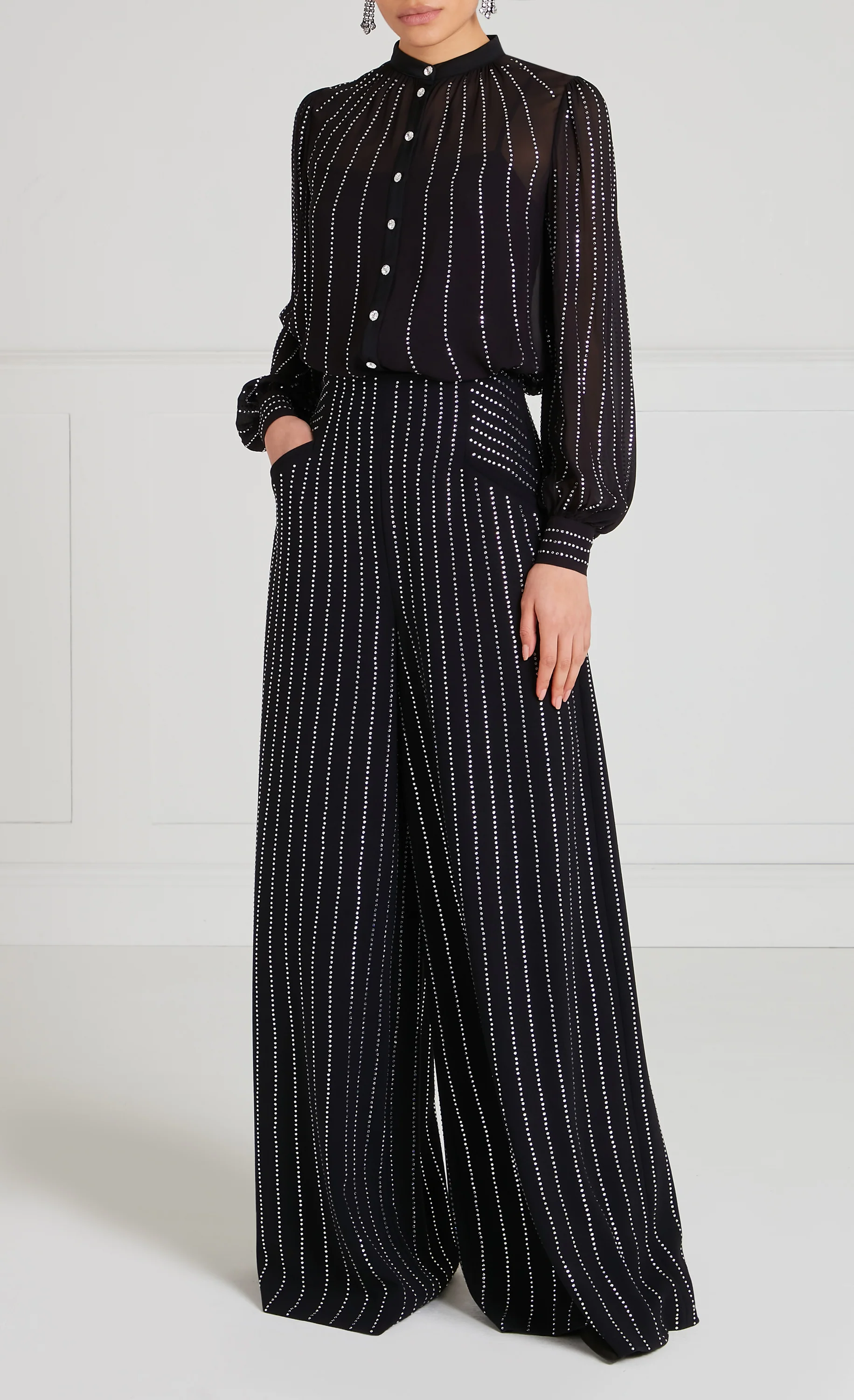 Villanelle Shirt - Black - Image 8